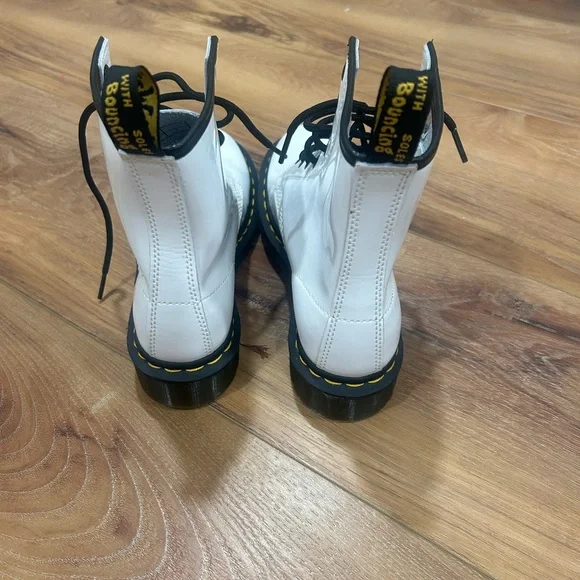Dr. Martens White Boots with Black Laces - Picture 4 of 5